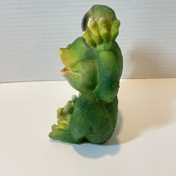 Handcrafted Green Frog Figurine Decorative Collectible Resin Statue - Picture 4 of 9